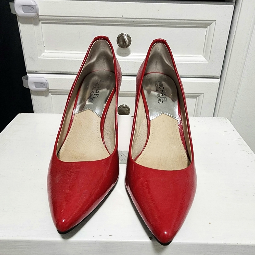 Michael Kors Cherry red heels - Picture 11 of 16